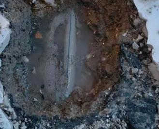 东丰楼顶漏水维修怎么找漏水点？